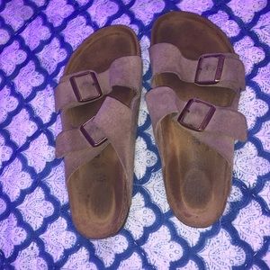 Arizona Suede Birkenstock’s